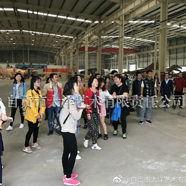 首批理工學(xué)院學(xué)生參觀團(tuán)來訪