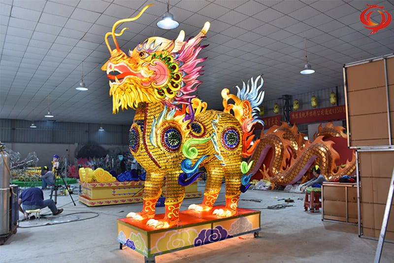 藥瓶彩燈，麒麟元素主題花燈